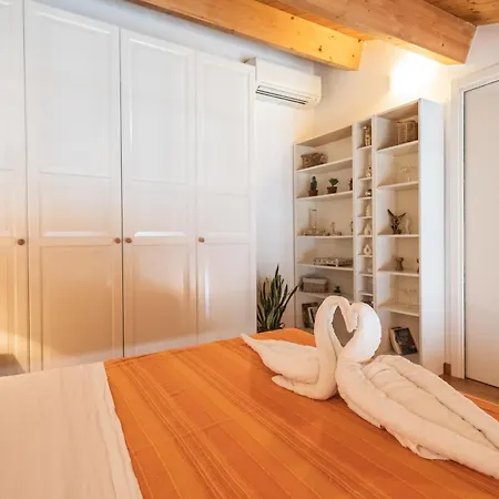 Sunrise Loft, Centro Storico Apartment Ravenna