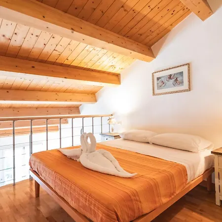 Sunrise Loft, Centro Storico