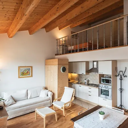 Apartman Sunrise Loft, Centro Storico *