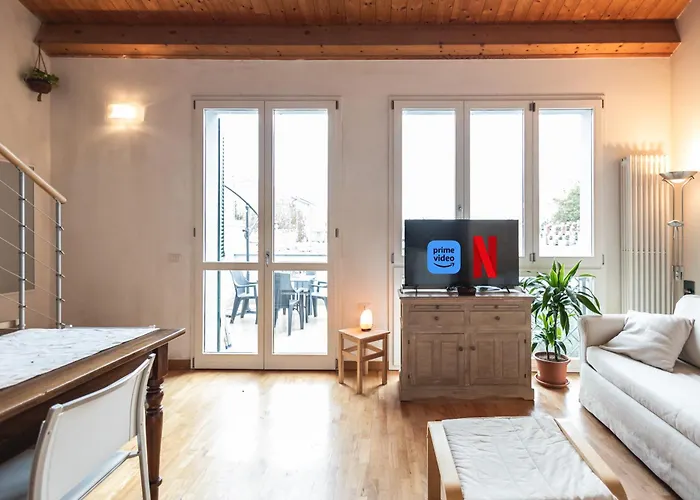 Apartment Sunrise Loft, Centro Storico Ravenna